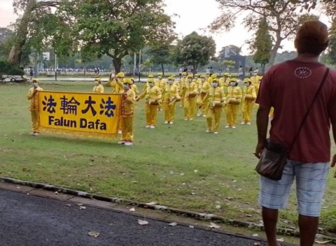 2022 3 28 falun dafa group exercise indonesia 01