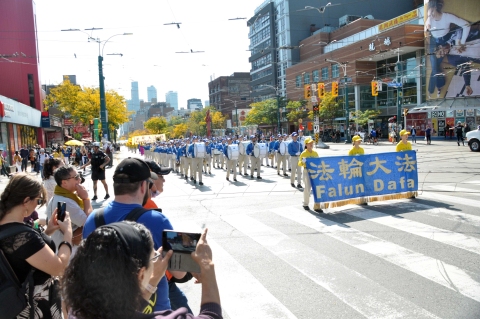 2023-9-30-toronto-grand-parade-13