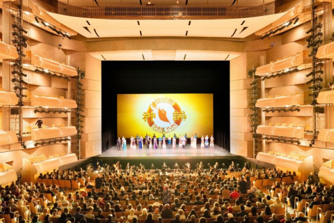 2024-4-10-shenyun-tour-rpt-03