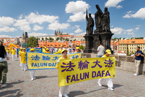 2024-6-15-czech-parade-06