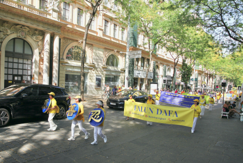 2024-9-4-vienna-parade-04