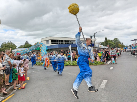 2024-12-9-newzealand-parade_12