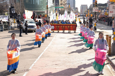 2025-2-4-ny-newyear-parade_21