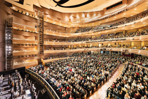 2025-4-22-shenyun-report-0422_03