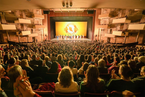 2025-4-22-shenyun-report-0422_04