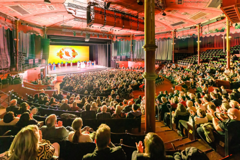 2025-4-25-shenyun-zh2-11