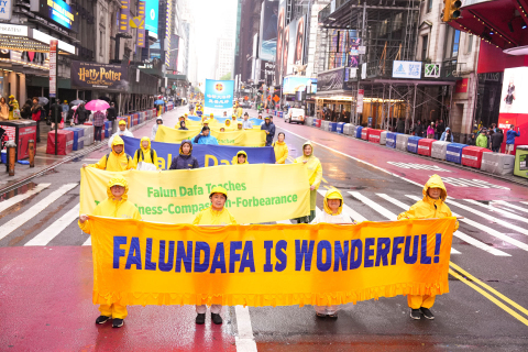 2025-5-11-nyc-513parade-c1-03
