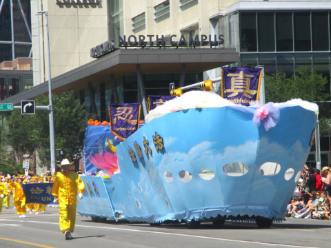 2025-7-5-calgary-parade_03