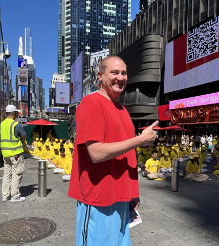2025-8-27-timesqure-hongfa_08