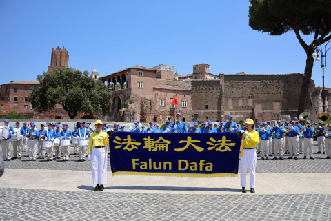 2026-7-4-italy-parade-09